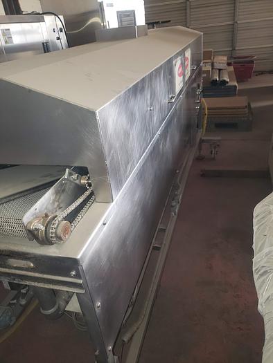Used Heat & Control Model GS 700 Continuous Fryer