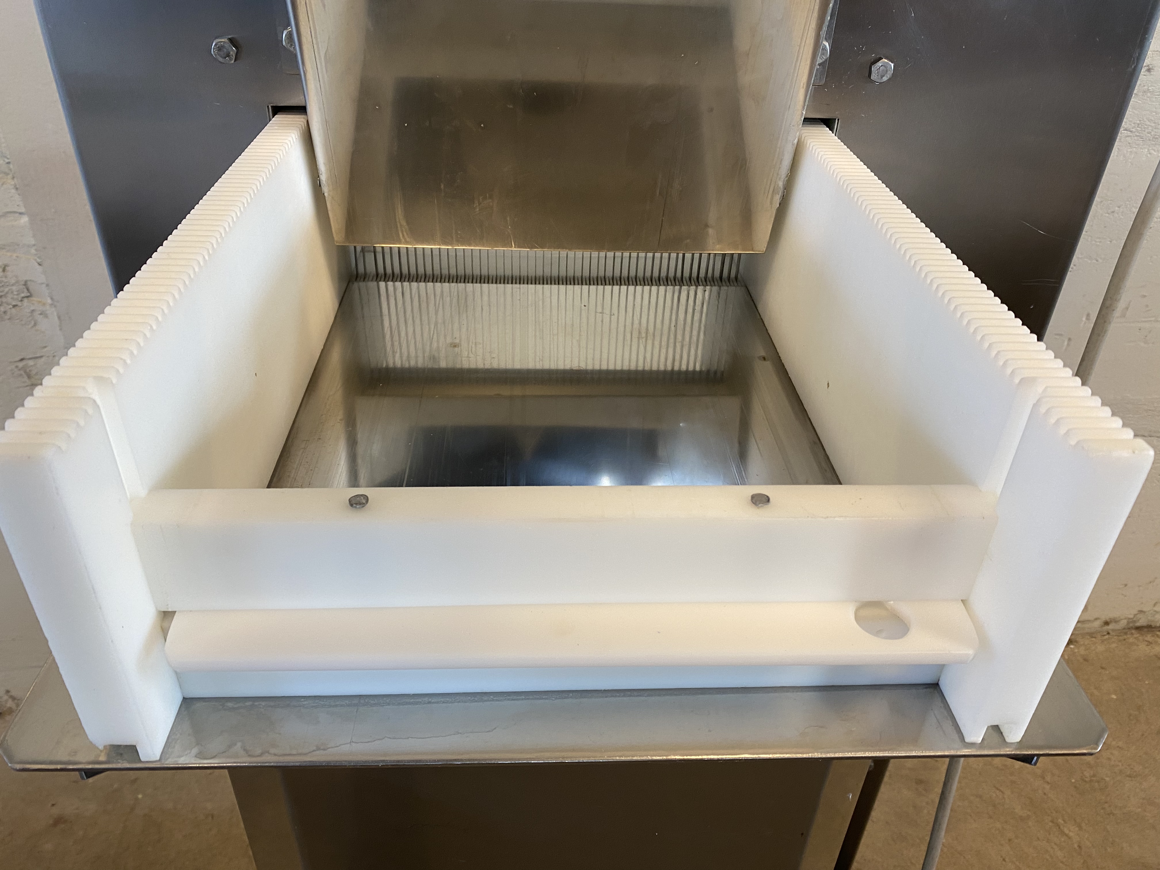 Begagnad FTC Fresh meat slicer 300