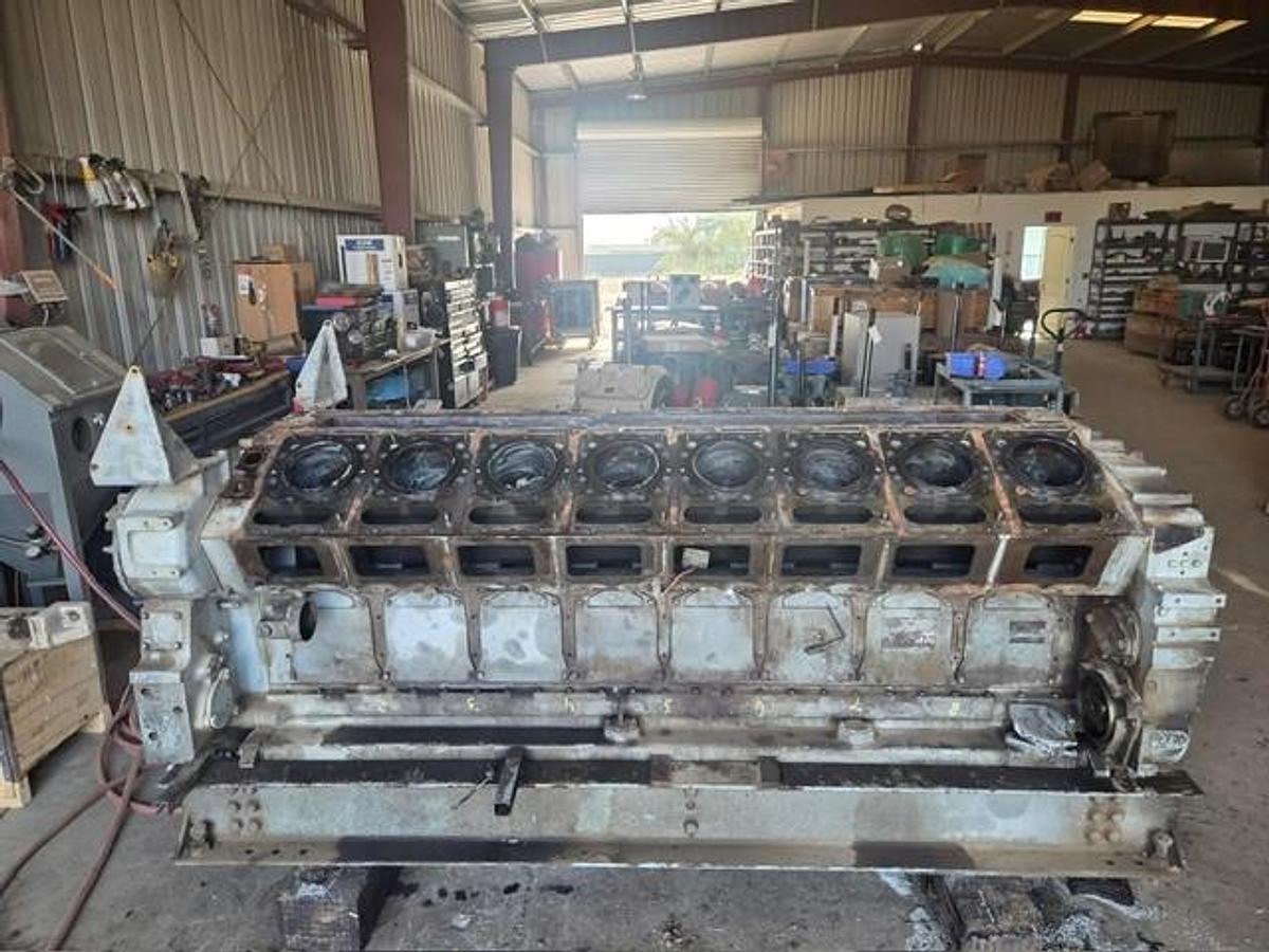 Used CAT 3516 BLOCK ONLY Short Pan SN: 3RC00890