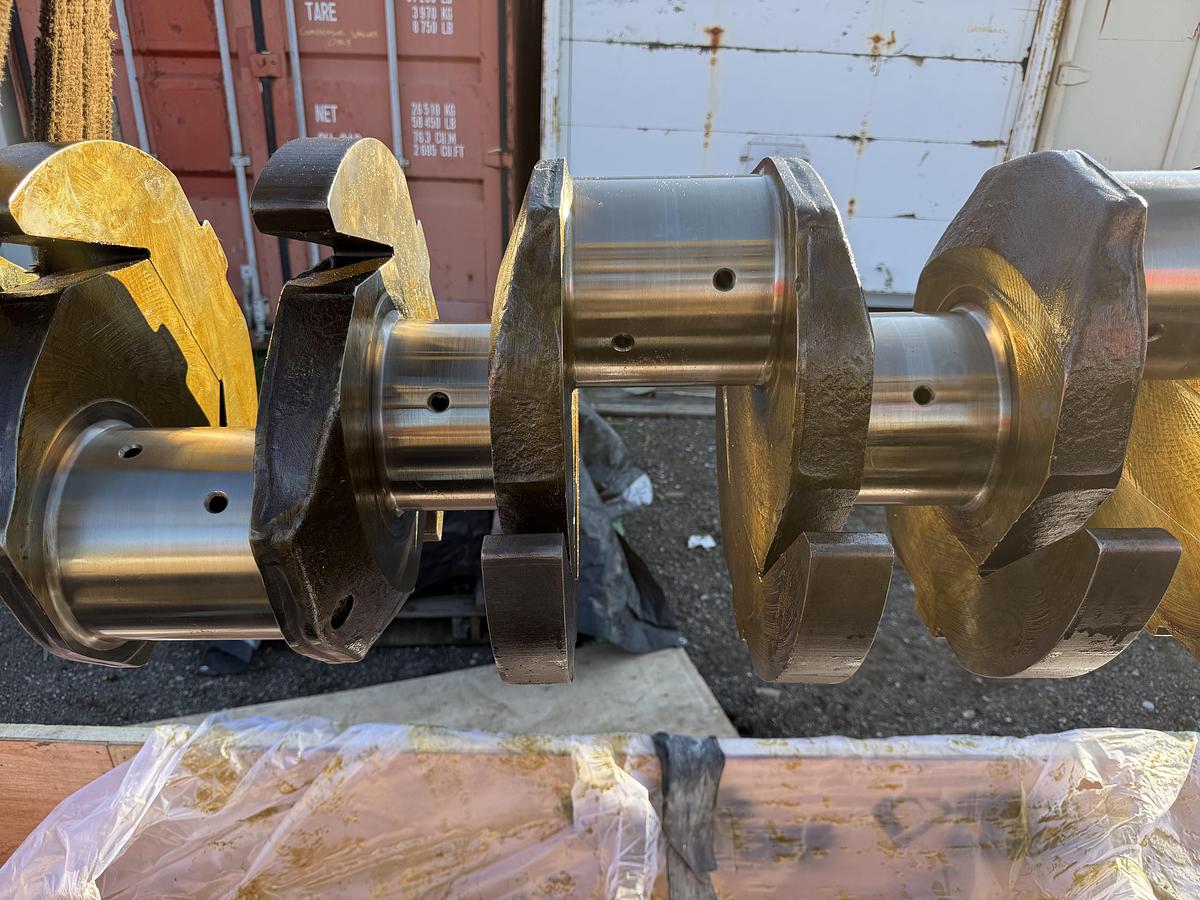 Used Waukesha A200411D Crankshafts 