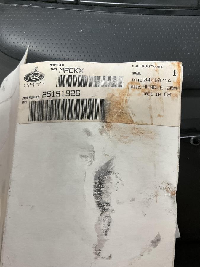 Mack CH CX Exterior Door Handle PN: 25191926