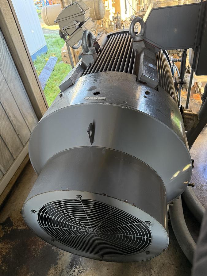 Used 600 HP / Ariel JGA-4 SN F-21749 Four Stage CNG Compressor Package Size 6.125” x 4.125” x 3.375” x 3.375” x 1.75” x 1.75” with ACE E721 Cooler