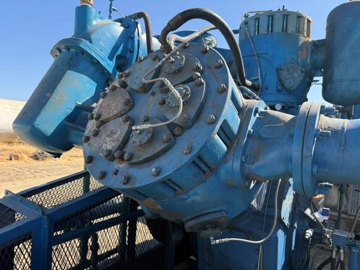Used Bellis and Morcom 300 HP Air Compressor Model WH28H3N SN 7690