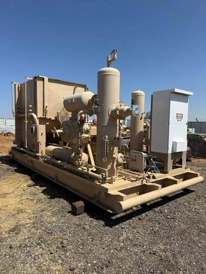 Used 350 HP / Ariel JGJ-2 Two Stage Compressor Package Size 15.25" x 8.375" with 81AVI Cooler SN F-17062