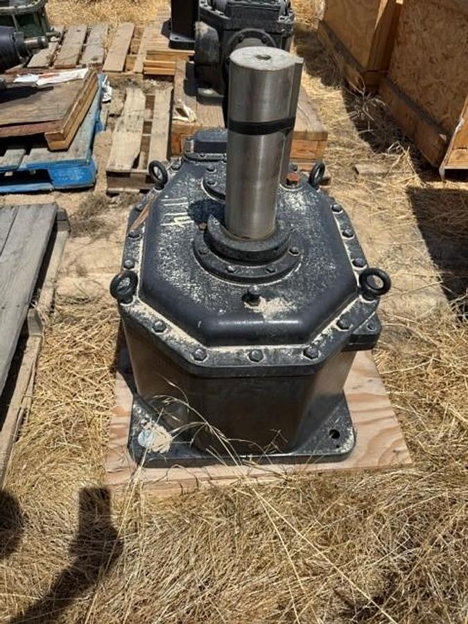 Used Amarillo Right Angle Drive Model FD110 SN 369124