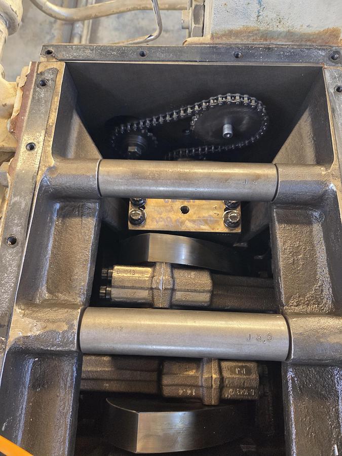 Used 600 HP / Ariel JGA-4 SN F-21749 Four Stage CNG Compressor Package Size 6.125” x 4.125” x 3.375” x 3.375” x 1.75” x 1.75” with ACE E721 Cooler