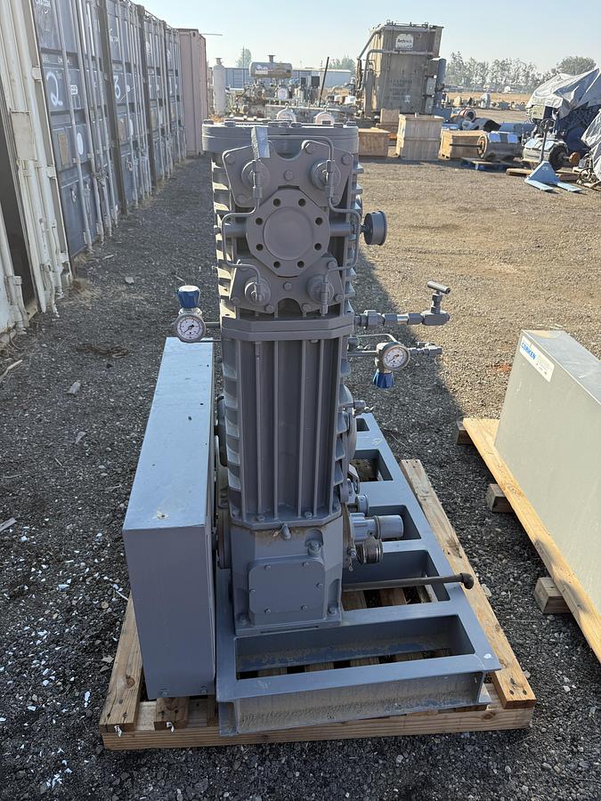 Used CORKEN GAS COMPRESSOR