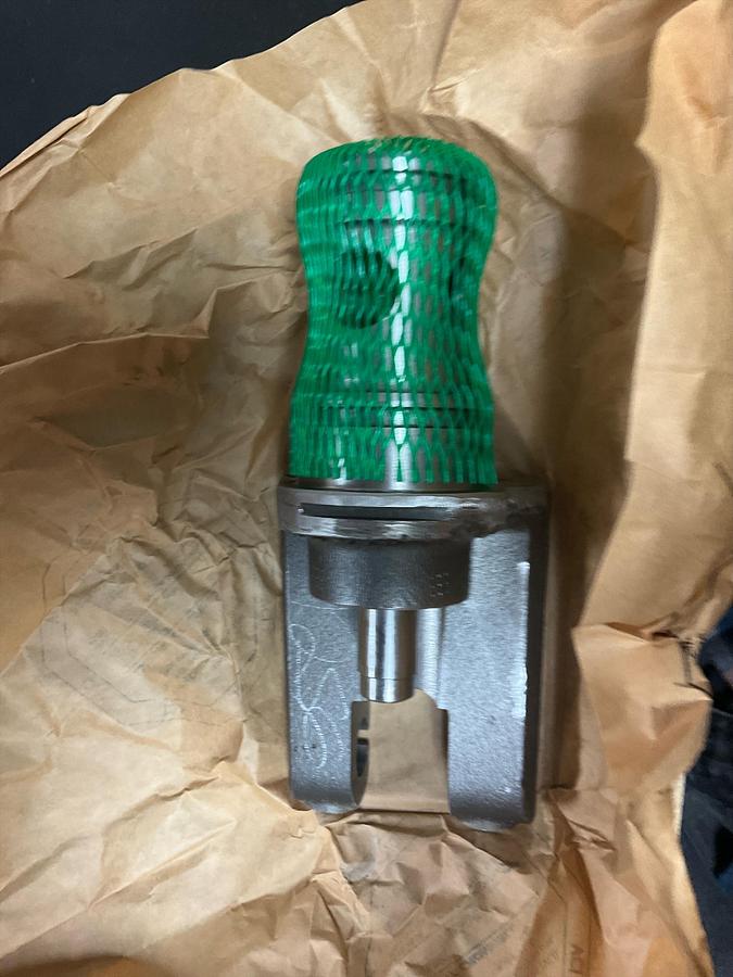 CAT Rocker Arm Support PN: 7C-2359