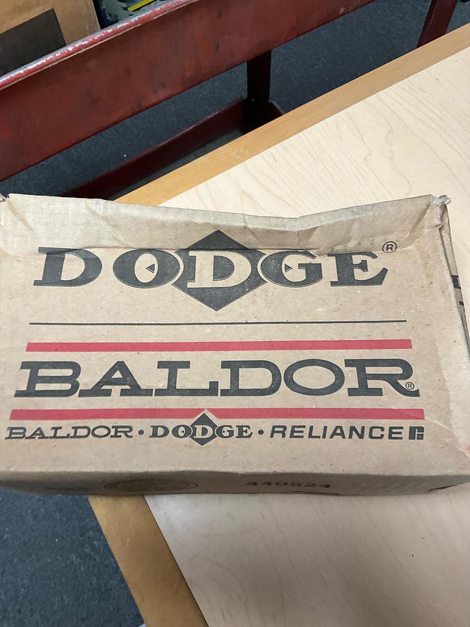 Dodge 126818 P2B-SCM-207 Bore Diameter: 2-7/16 Inch