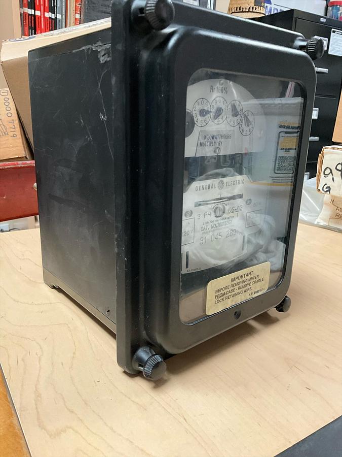 Used G&E Type DS-63 two-stator Polyphase watthour meter 700X63G1