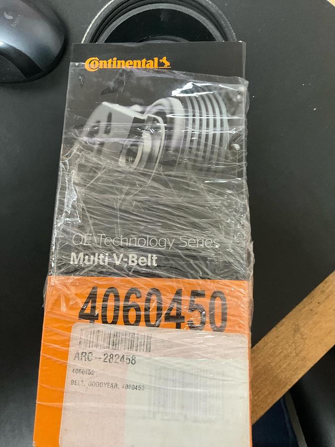 Continental Serpentine Belt 4060450