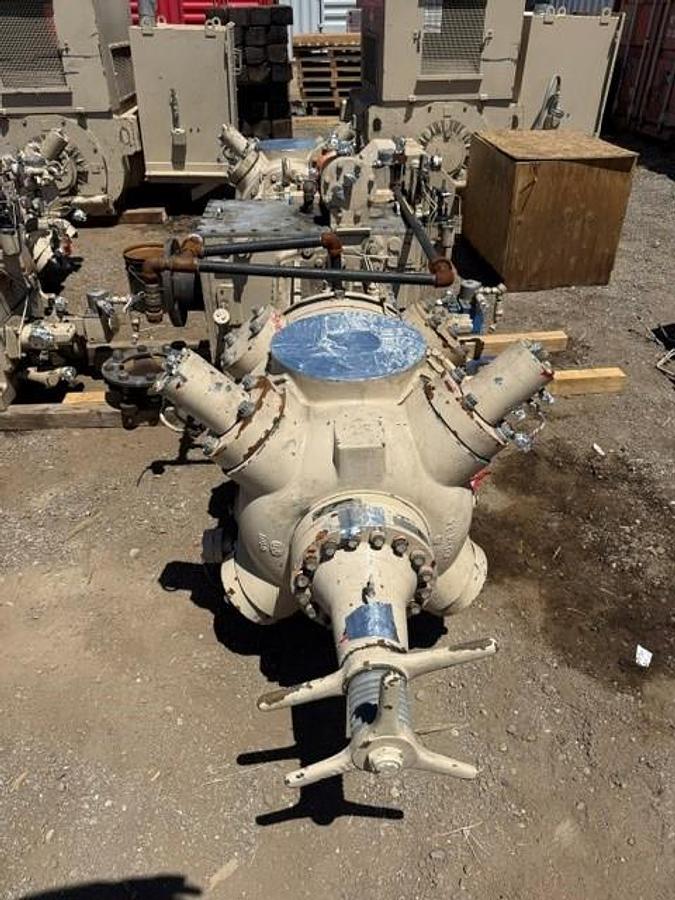 Used Ariel JGT-2 Compressor Frame SN F-29828 with (2) 8.375” JGT 1895 # Cylinders 