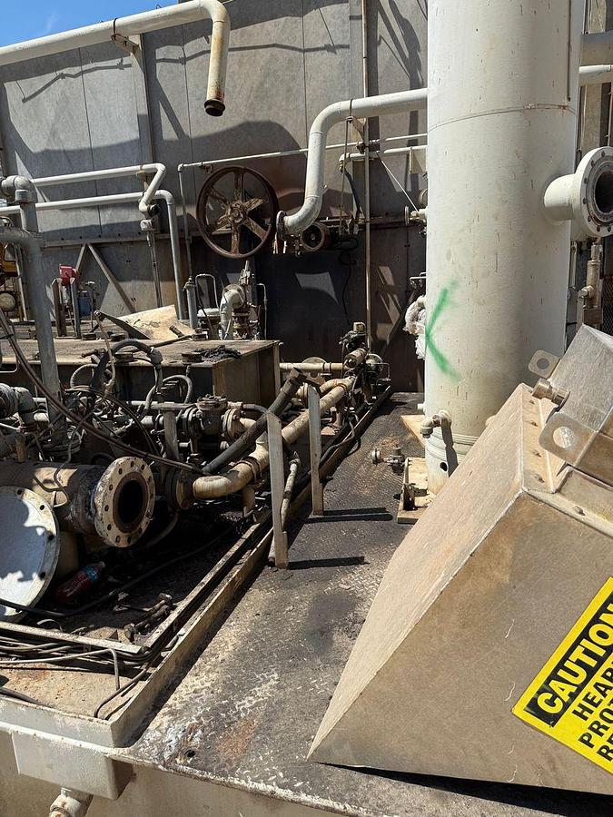 Used Waukesha L7044GSI / Ariel JGK-2 Compressor Package SN F-18820 Size 11" x 6.25"