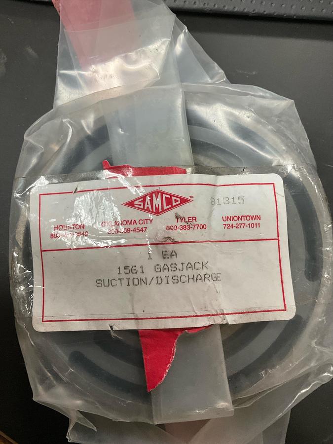 Samco Enterprises Gas jack Suction Discharge Compressor PN: 1561 