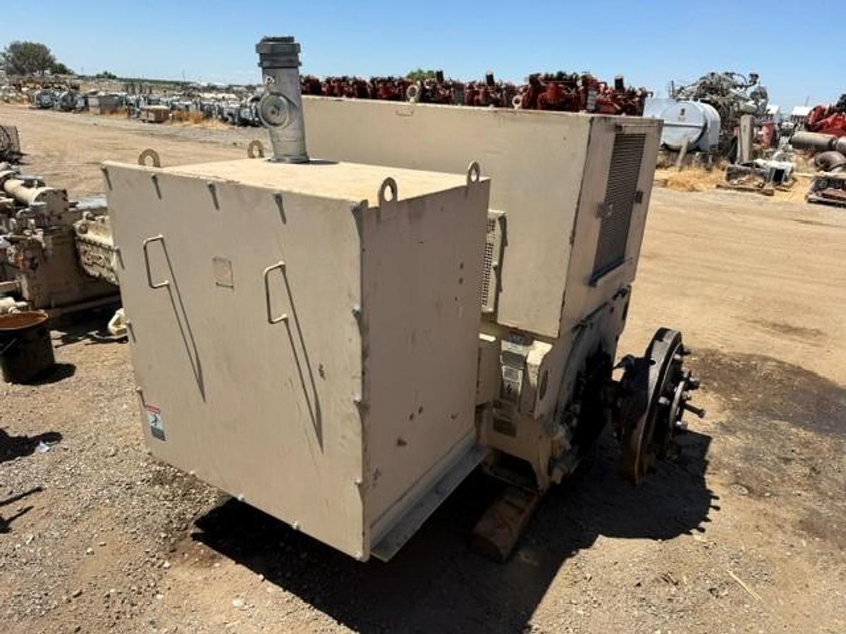 Used Toshiba 800 HP / 1180 RPM / 4160 Volt Electric Motor SN 080100057