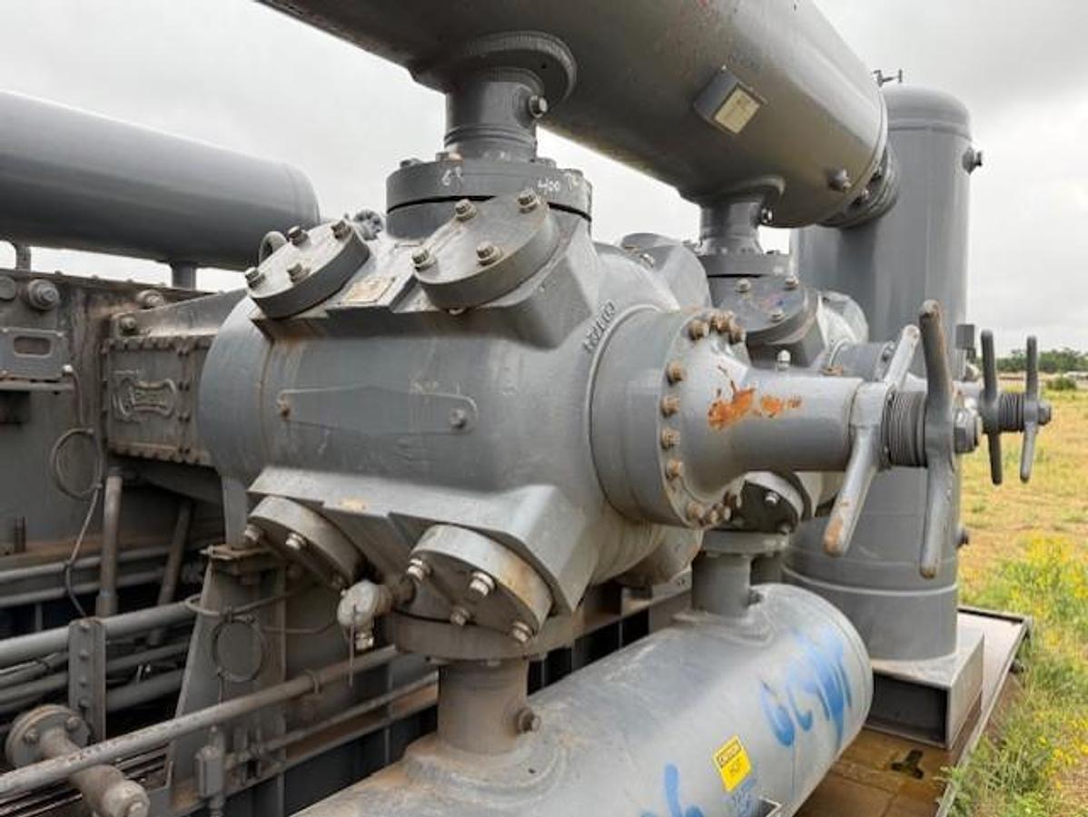Used Waukesha L7042GSI / Ariel JGK-4 Two Stage Compressor Package SN F-13668 Size 9.125" x 9.125" x 6.25" x 6.25"  with 156FI Cooler