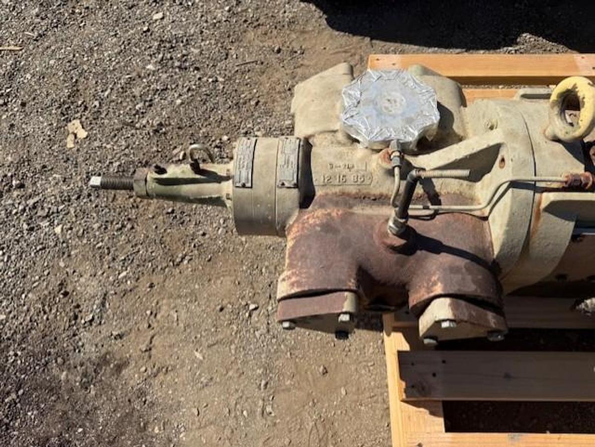 Used Ariel JGM-2 Frame SN F-3962 with (2) 4.125” JGM 720 # Cylinders 