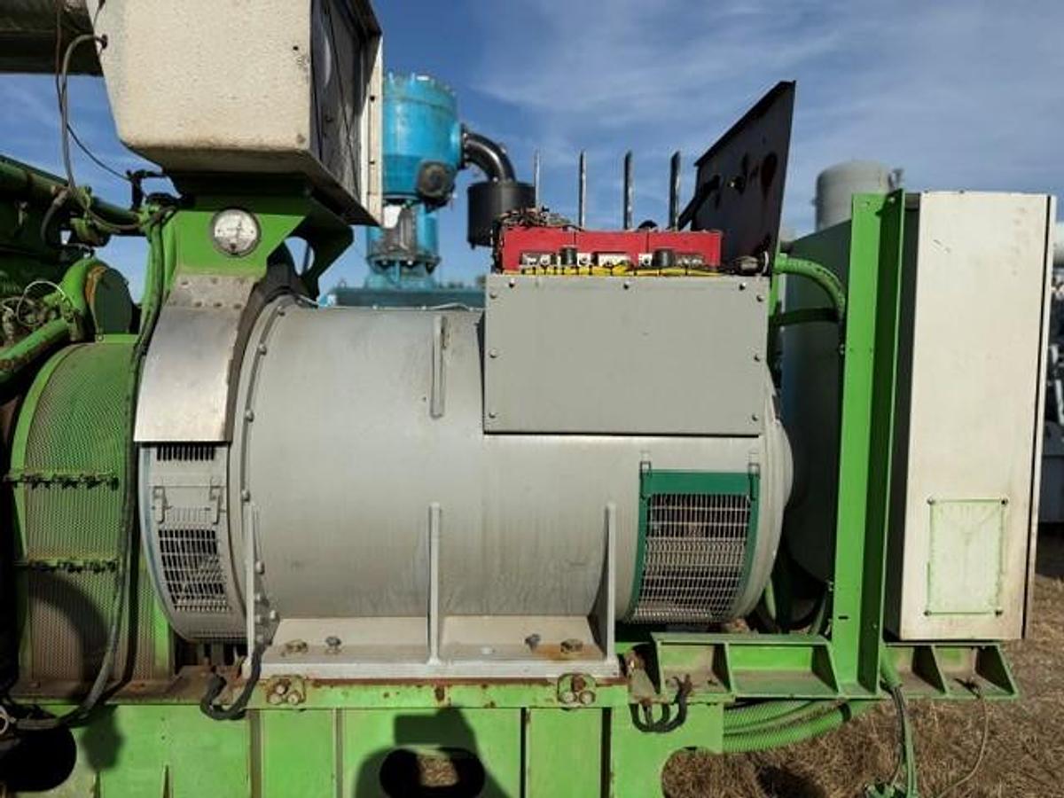 Used Jenbacher Genset Model J-320GS S/N 1239634 1095 KW 1800 RPM 60 Hz 3 Phase 480/277 Volts