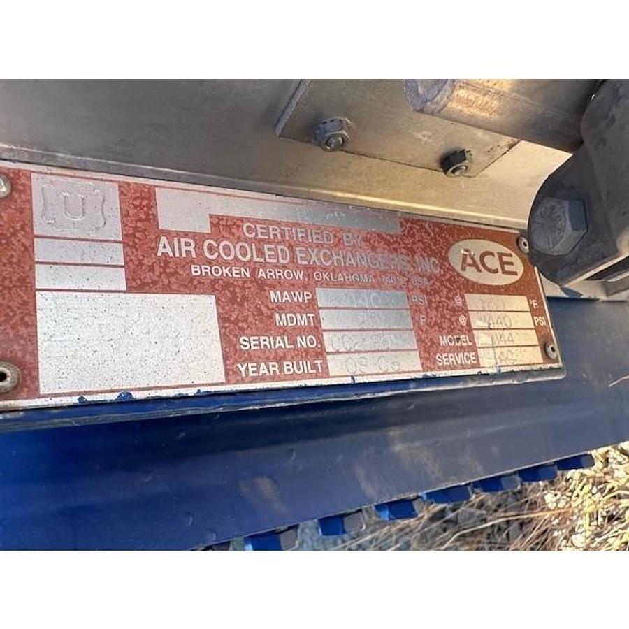 Used Ariel JGE-4 SN F-23606 / Waukesha F3524GSI (no engine) Three Stage Compressor Package Size 17.25” x 17.25” x 13.5” x 9.625” with ACE J144 Cooler