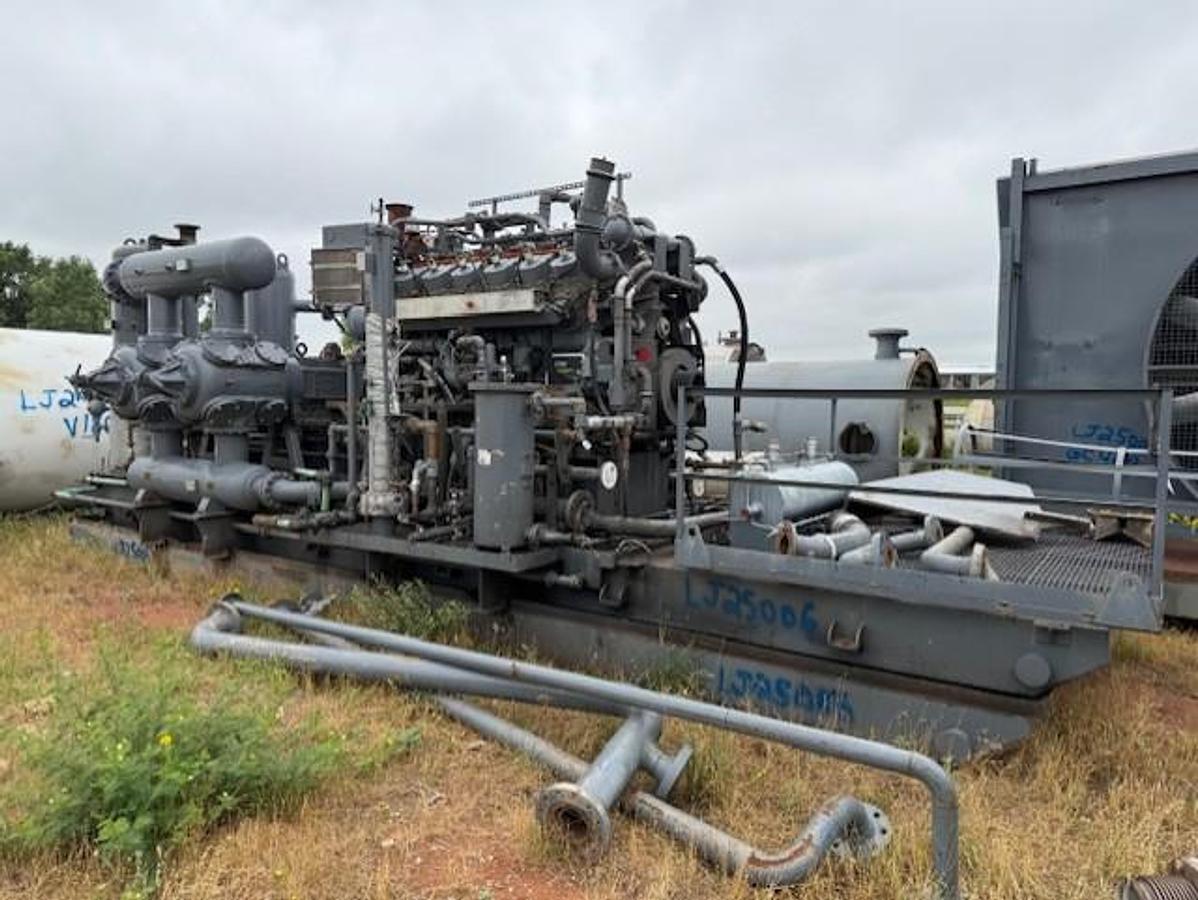 Used Waukesha L7044GSI / Ariel JGK-4 Three Stage Compressor Package SN F-17437 Size 13.625" x 13.625" x 9.625" x 6.75" with 156EH Cooler