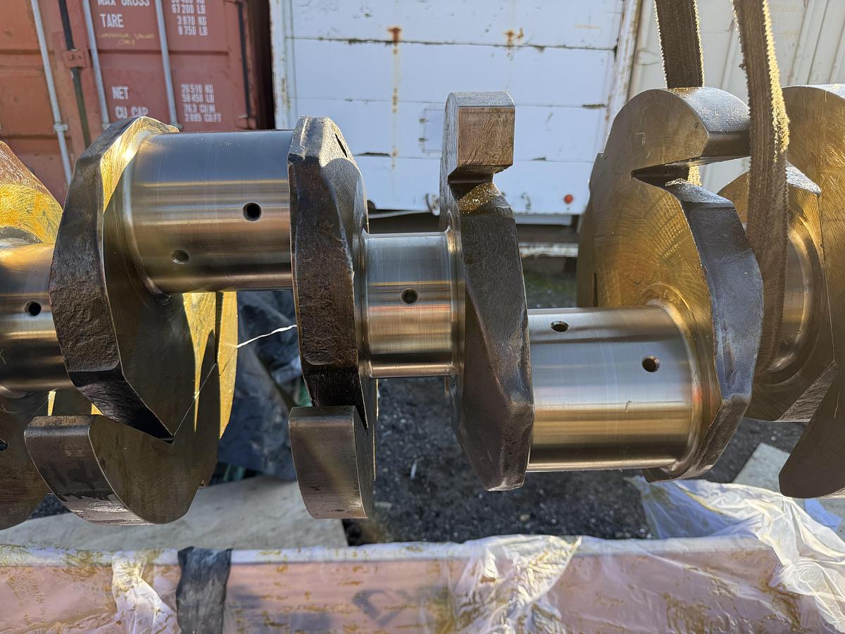 Used Waukesha A200411D Crankshafts 