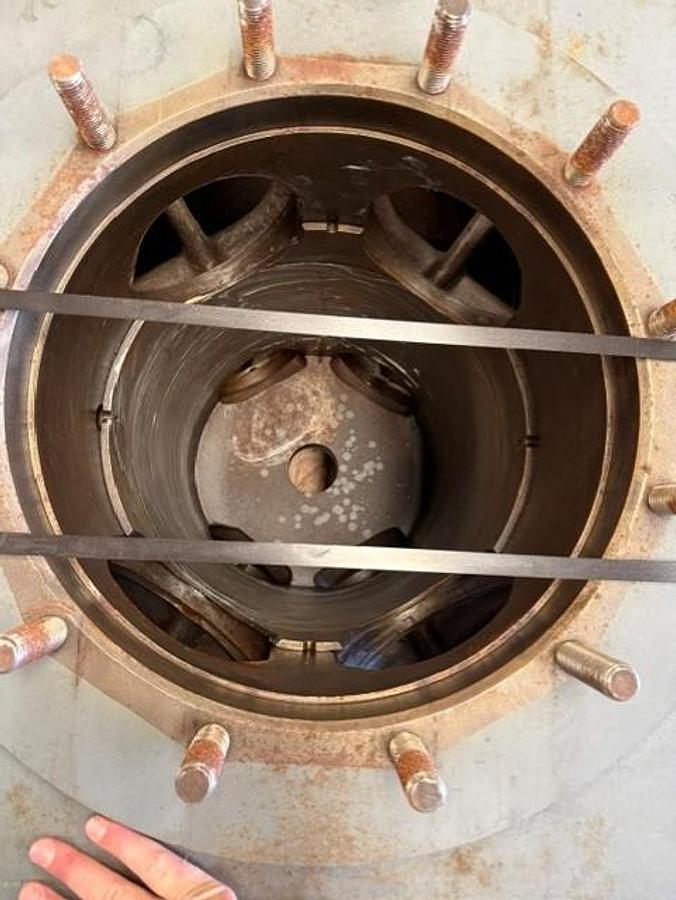 Used Cooper Bessemer 18.75" CG105-3 200 # Cylinder SN 25682