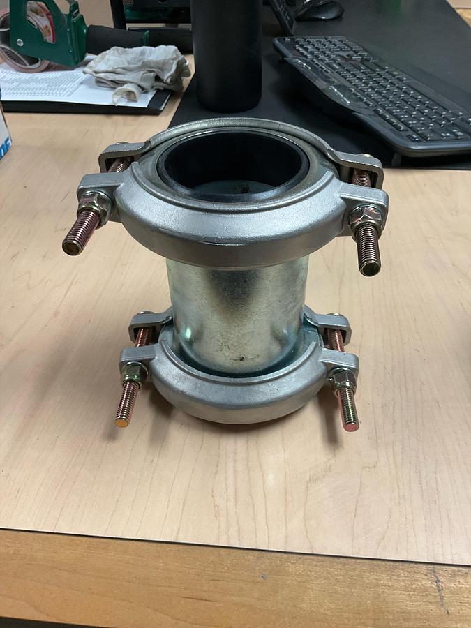 Waukesha Coupling  2 1/2 in 