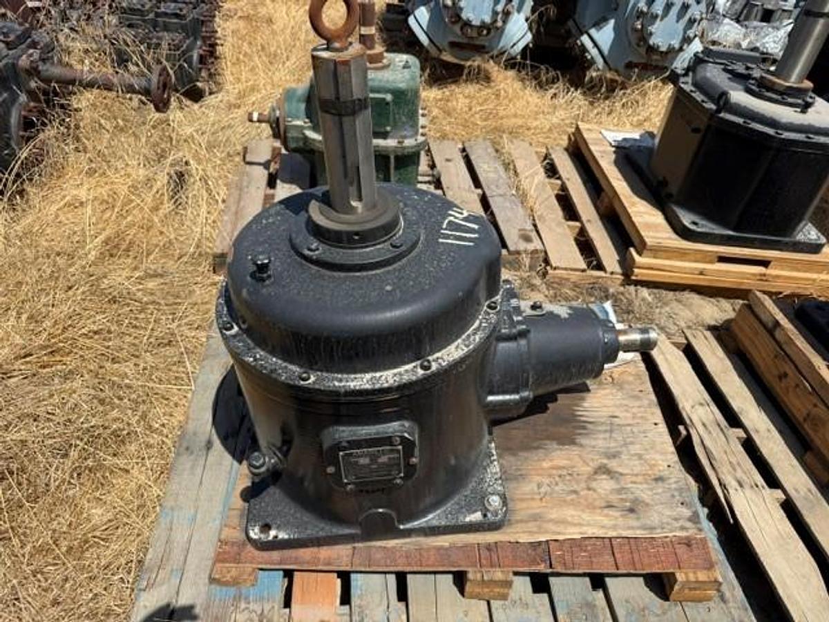 Used Amarillo Right Angle Drive Model FD110 SN 272749