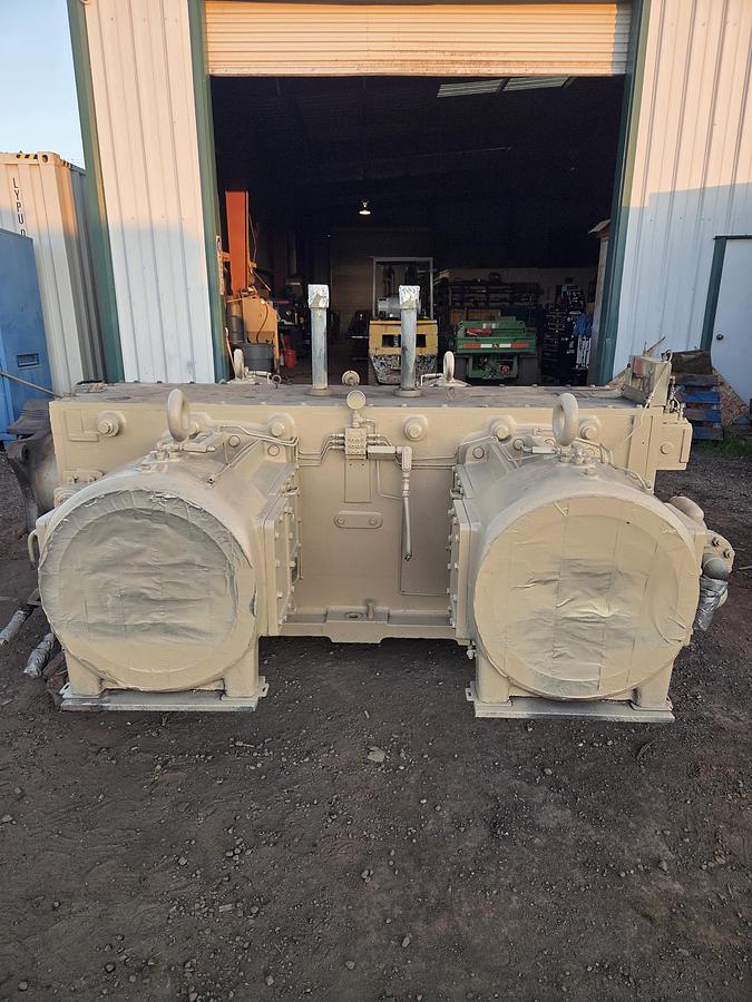 Used Ariel JGD-4 Compressor Frame SN F-13806 with 4 Cylinders Size 8.375" x 8.375" x 6.25" x 6.25"