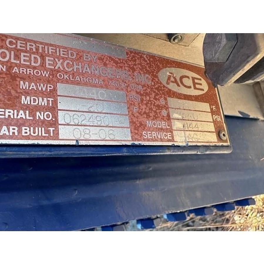 Used Ariel JGE-4 SN F-23606 / Waukesha F3524GSI (no engine) Three Stage Compressor Package Size 17.25” x 17.25” x 13.5” x 9.625” with ACE J144 Cooler