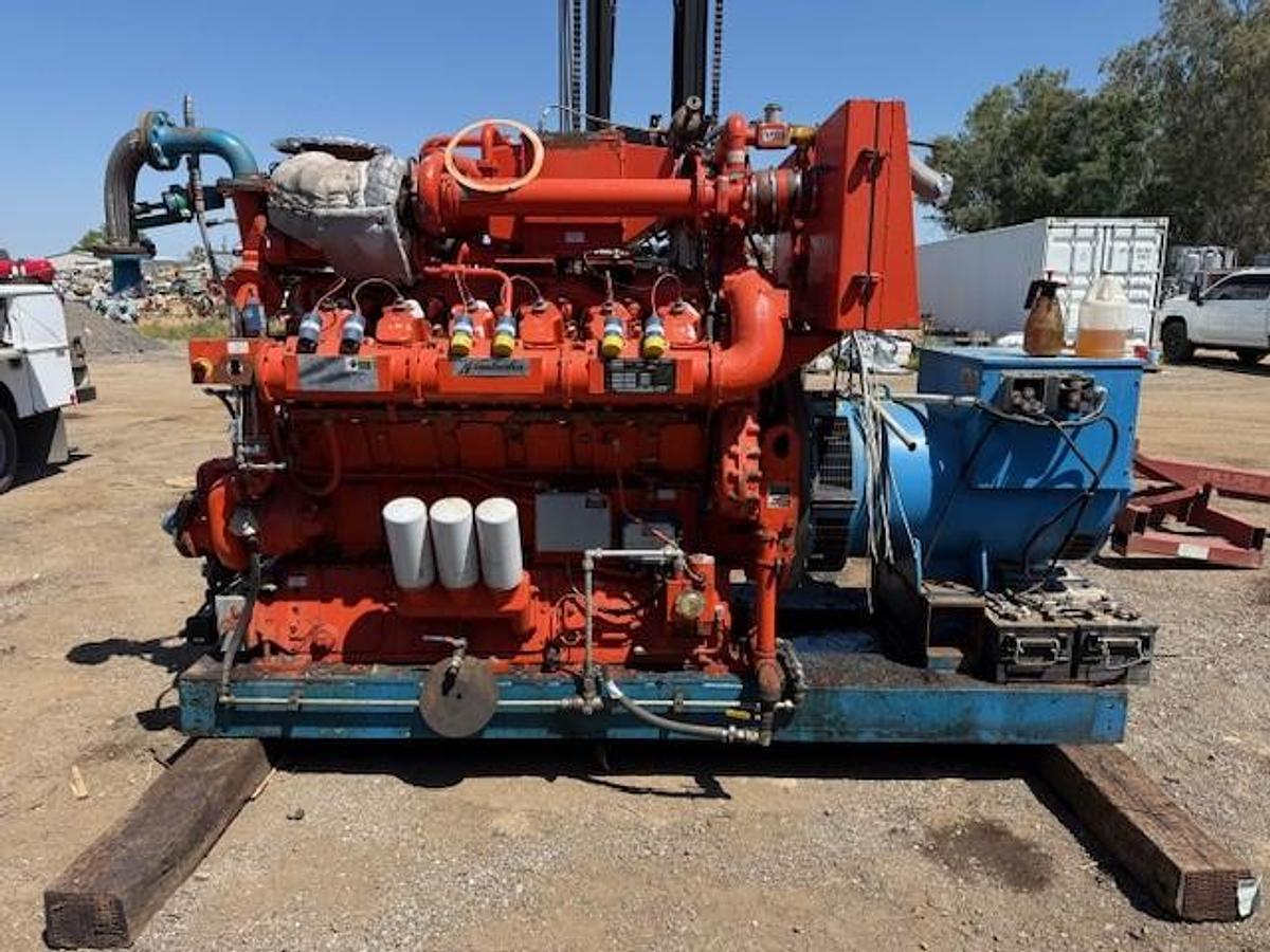 Used Waukesha L36GSID / Leroy Somer 550 KW Natural Gas Generator Set SN C-17682/1