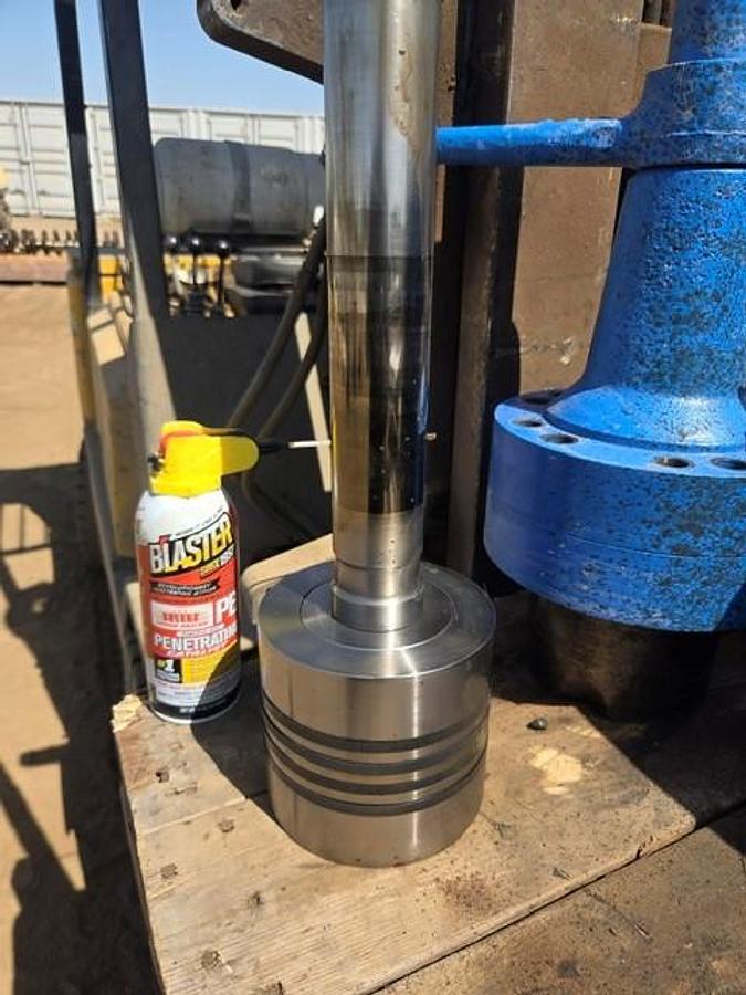 Used Ariel 5.500" H Cylinder C-37010