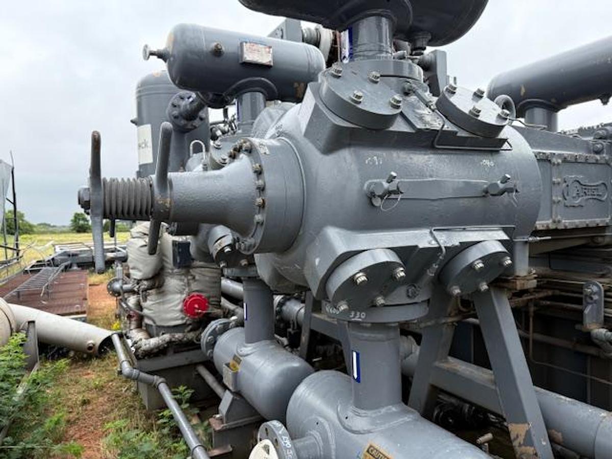 Used Waukesha L7044GSI / Ariel JGK-4 Three Stage Compressor Package SN F-17437 Size 13.625" x 13.625" x 9.625" x 6.75" with 156EH Cooler