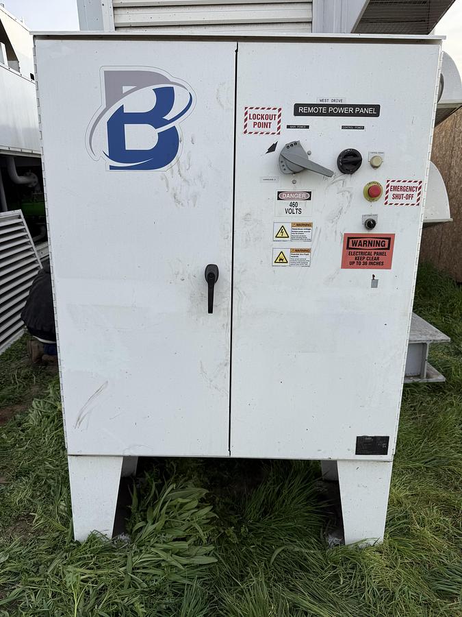 Used 400 HP / Gemini H304 Four Stage CNG Compressor Size 9" x 5" x 3" x 3" x 1.5" x 1.5" SN HSR-006550
