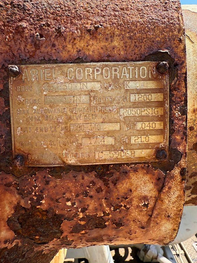 Used Waukesha L7044GSI / Ariel JGK-2 Compressor Package SN F-18820 Size 11" x 6.25"