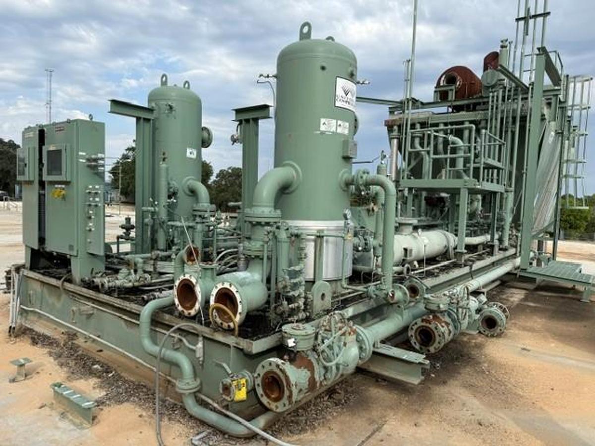 Used CAT G3606 / JGC/D-4 Two Stage Skid with 132F2 Engine Drive Cooler