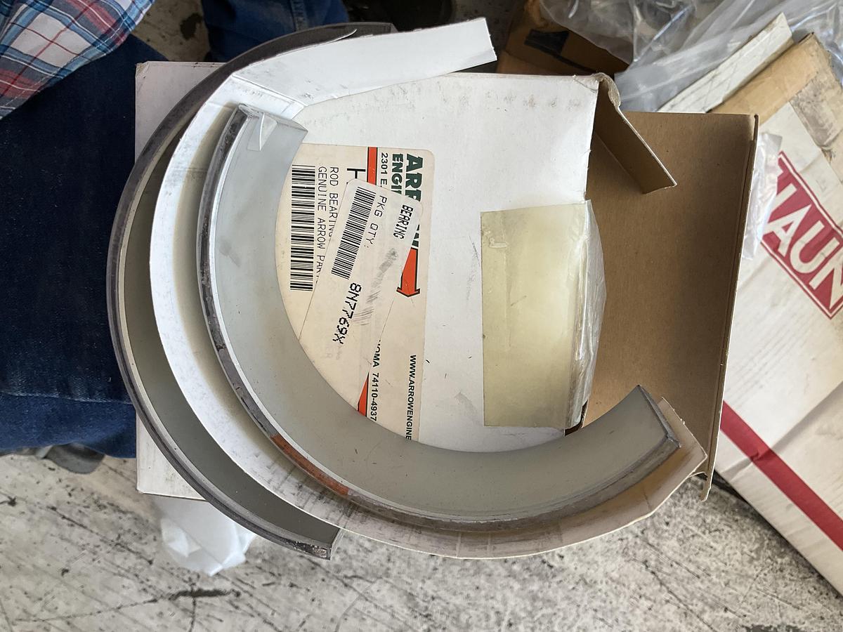 Arrow Connecting Rod Bearing PN: HC8N7769