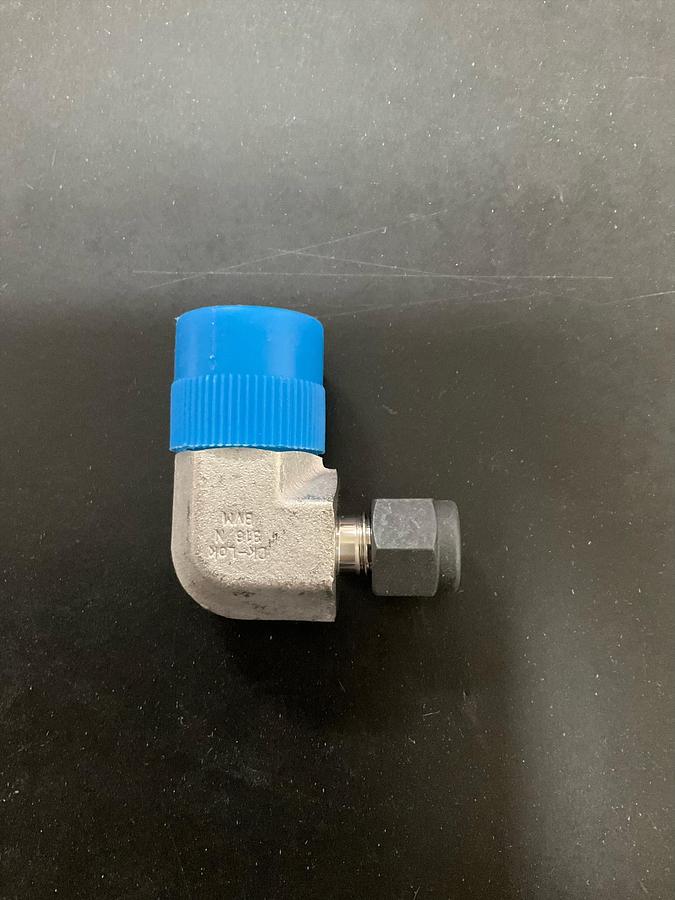 DK TUBE CONNECTOR ELBOW 1/4 PN: DLMZ48NS