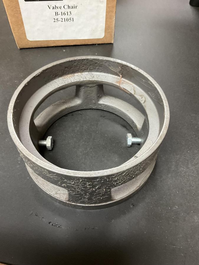 Used Aerial valve chair PN: B-1613
