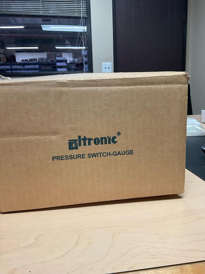 ALTRONIC GAGE, SWITCHGAUGE PN-45PHL-500