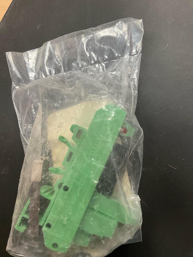 Phoenix Contact Relay Socket 4-Pole PN: 5521814