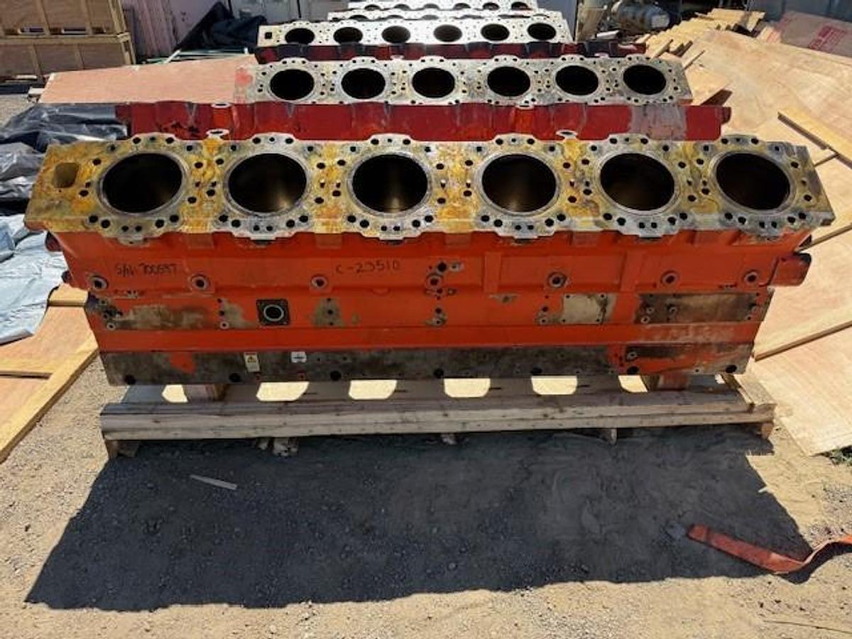 Used Waukesha L5794 Engine Block SN: 700597 PN:A200420C