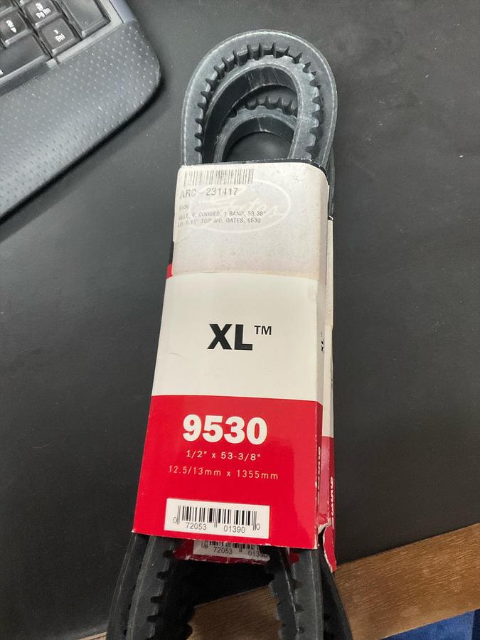 GATES V BELT PN: 9530