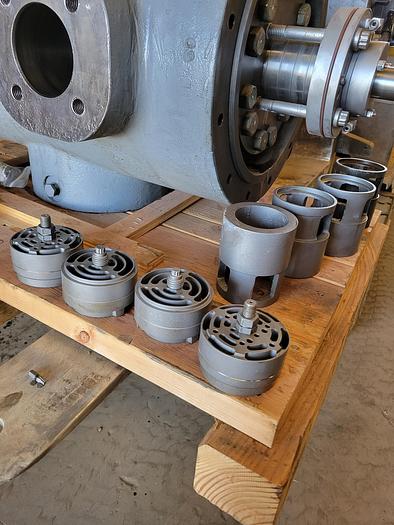 Used Ariel 4.625” HJ 2600# Cylinder SN C-51675
