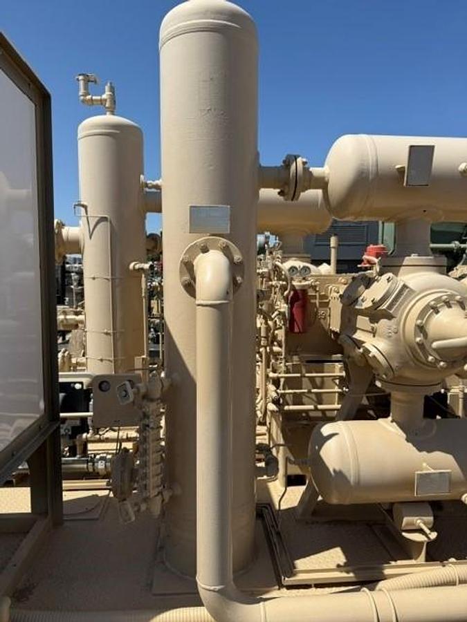 Used 350 HP / Ariel JGJ-2 Two Stage Compressor Package Size 15.25" x 8.375" with 81AVI Cooler SN F-17062