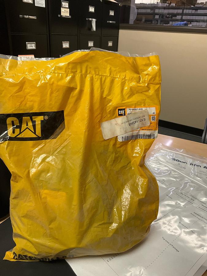 CAT KIT-GASKET PN: 438-8241