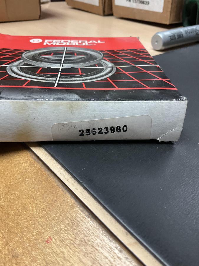 Federal Mogul Oil Seal PN: 25623960