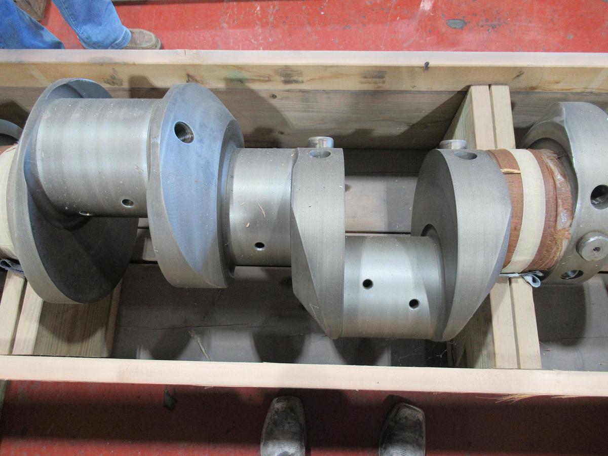 Used Waukesha 12AT25 Crankshafts A280011A