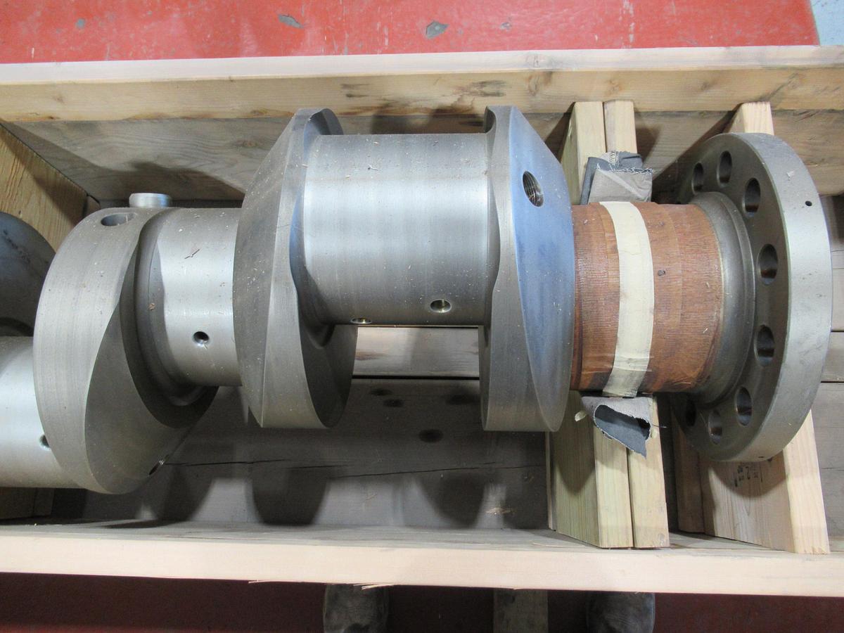 Used Waukesha 12AT25 Crankshafts A280011A