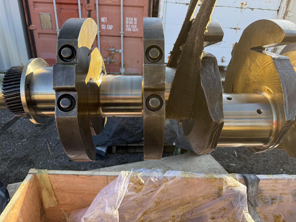 Used Waukesha A200411D Crankshafts 